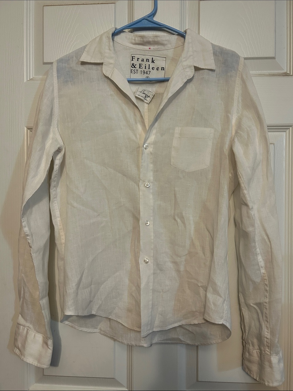 Frank & Eileen Barry White Linen Button-Down Shirt